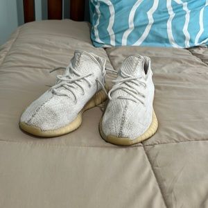 Yeezy cream whites. Size 9.5